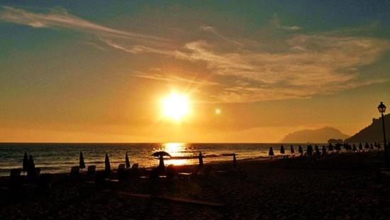 Apartamento Sandy Coast Hospitality Agios Gordios  Exterior foto